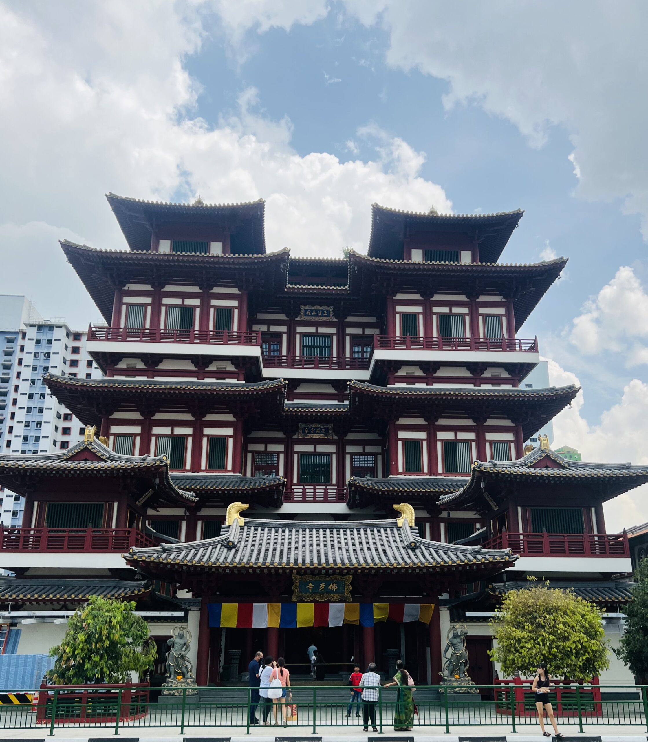 Buddha Tooth Relic Temple 新加坡佛牙寺龙华院 1